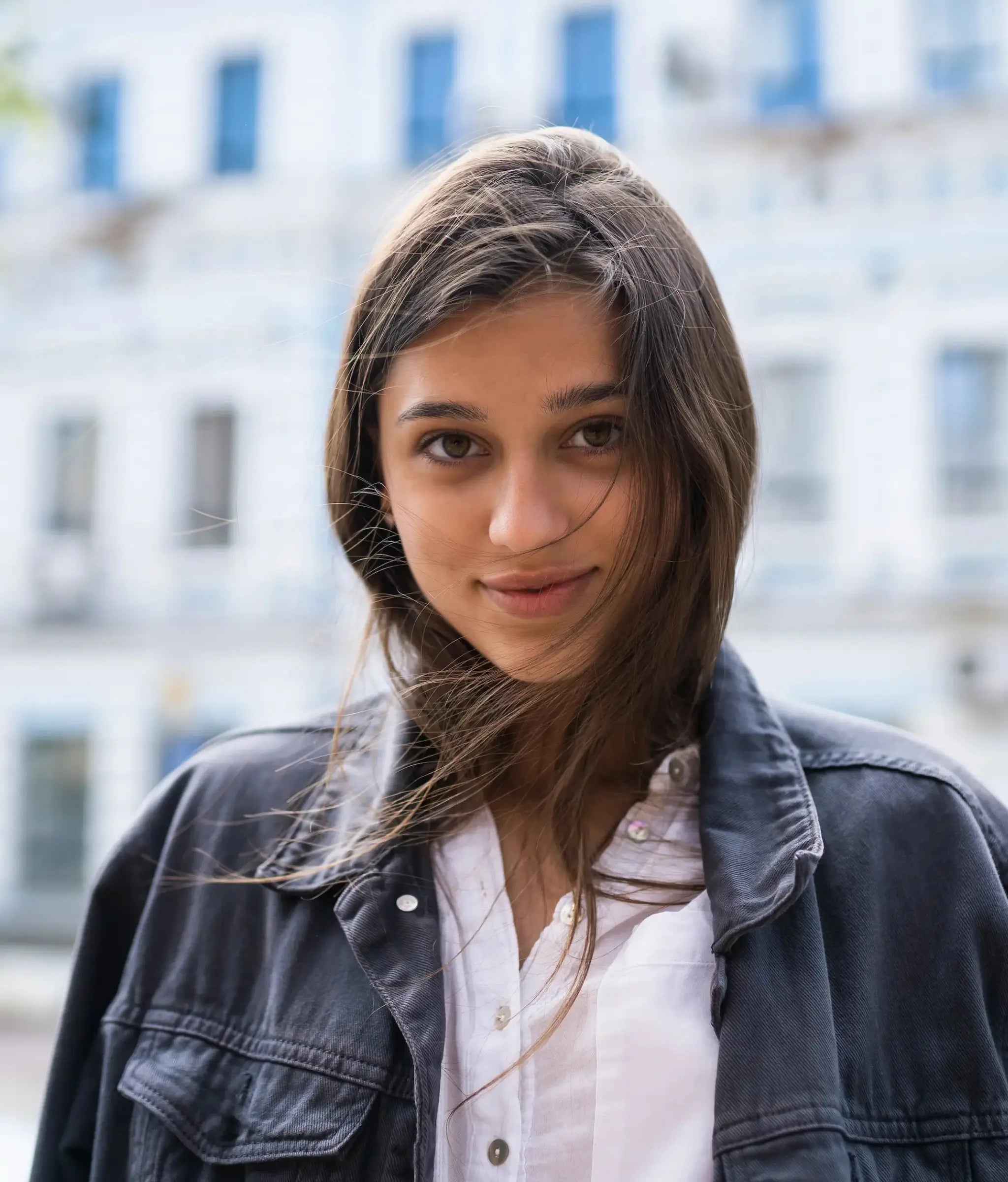 Happy customer after using Exosthetics microneedling serum